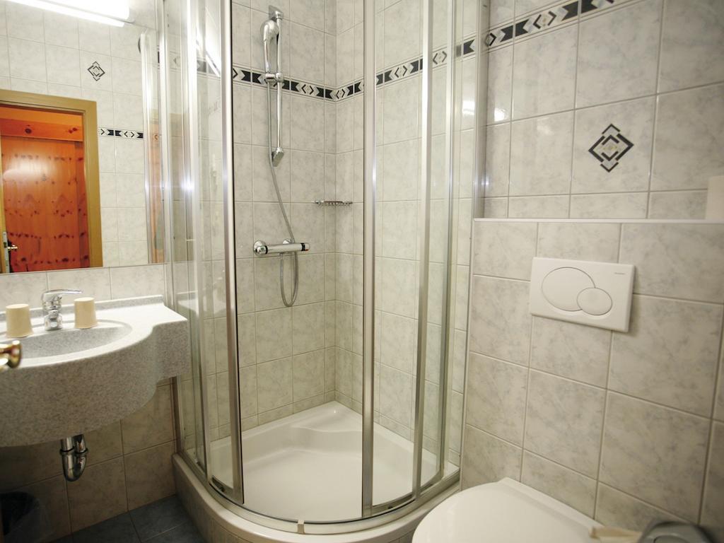 Seecamping & Pension Mentl Landskron Oda fotoğraf